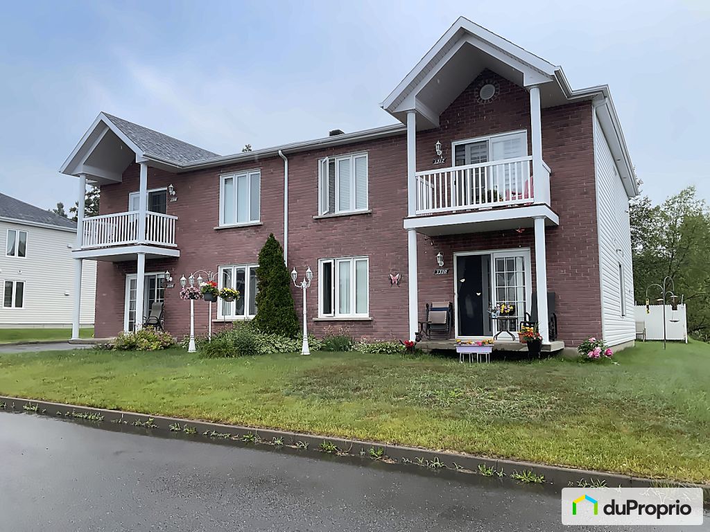 Condos, maisons à vendre, Alma