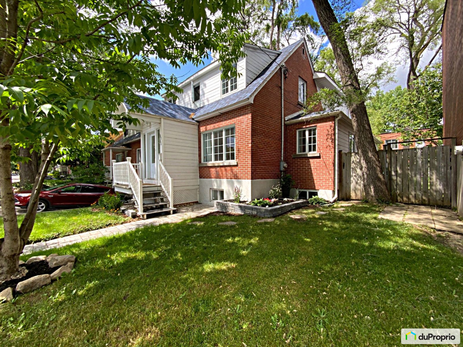 Jumelé à vendre CôtedesNeiges / NotreDamedeGrâce 5 chambres 1043414