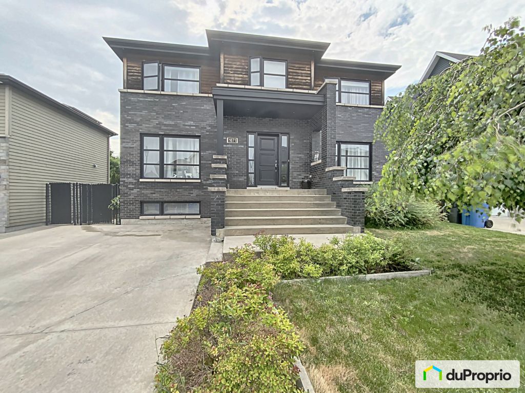 Maisons à vendre, Chambly