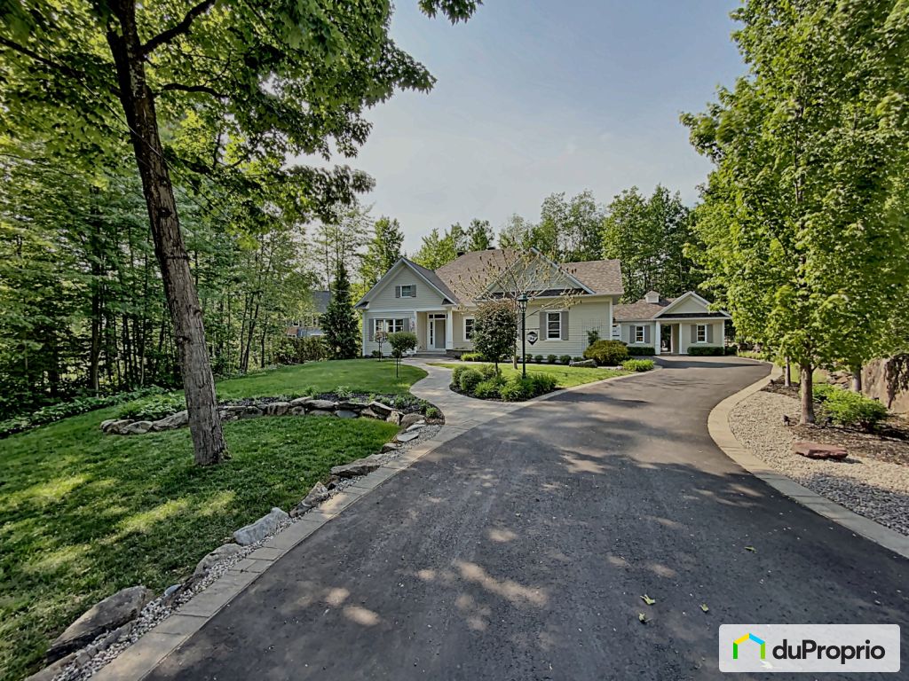 Condos, maisons à vendre, Bromont