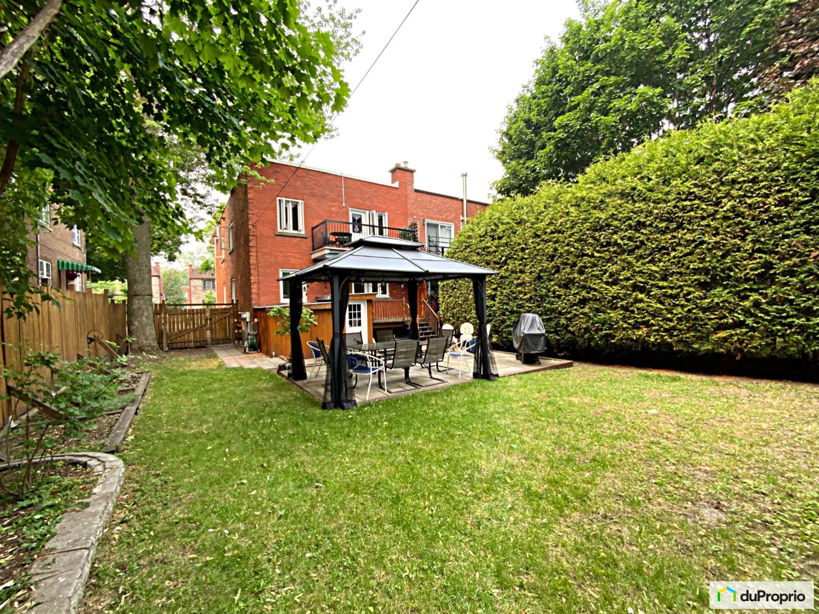 4645 4647 Avenue Hingston — photo 3