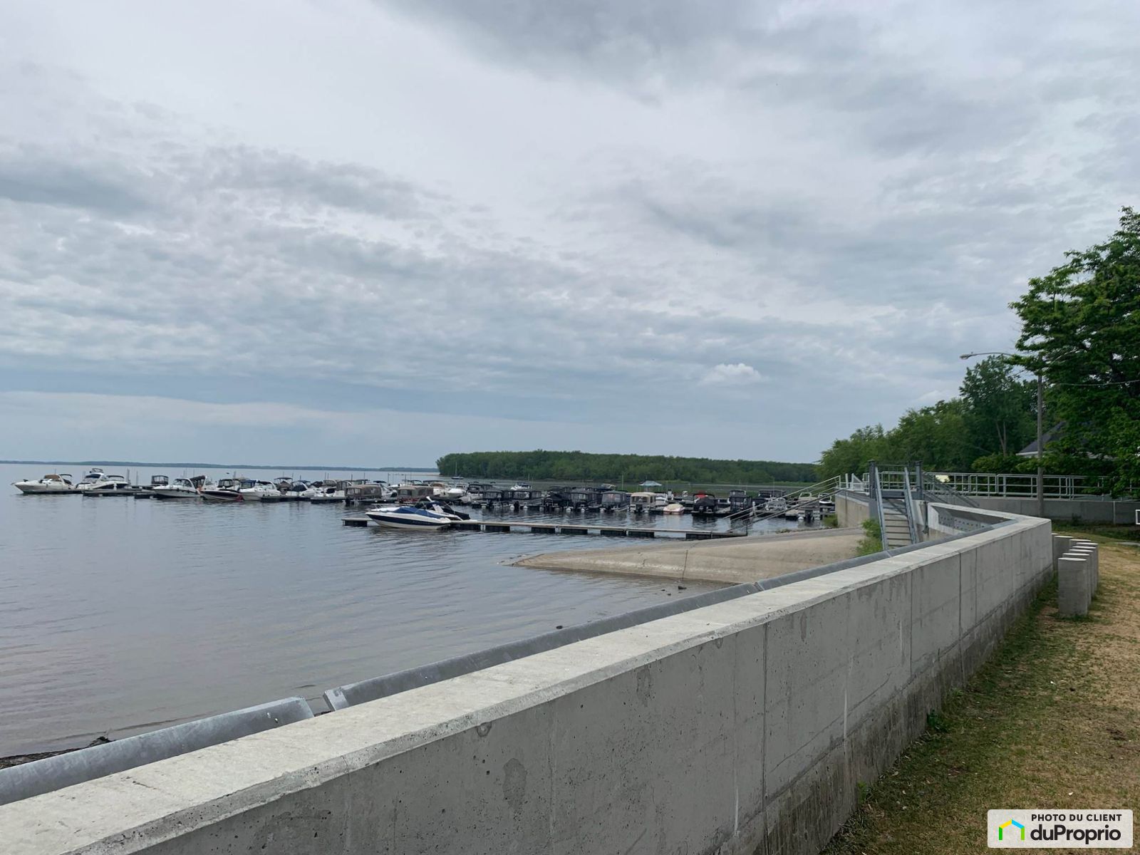 Terrain résidentiel à vendre PointeCalumet 1045313