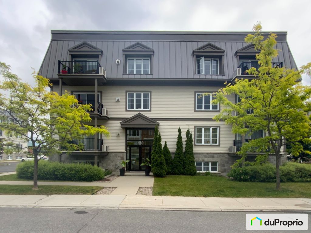 Condos, maisons à vendre, MontStHilaire