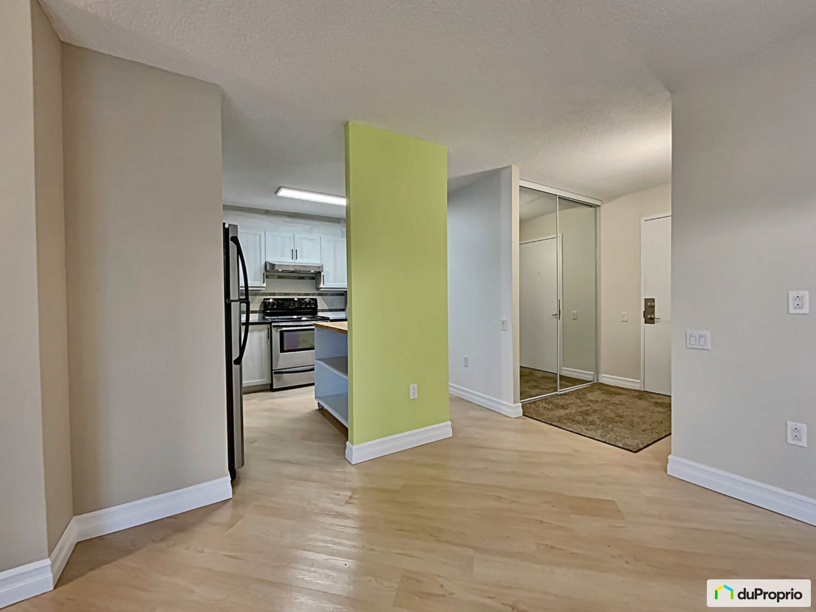 605 1200 Boulevard Cure Poirie — photo 3