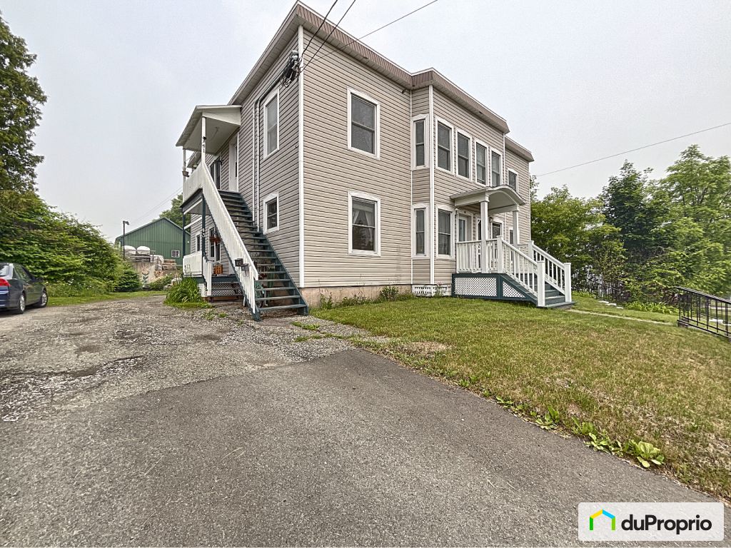 Condos, maisons à vendre, Magog