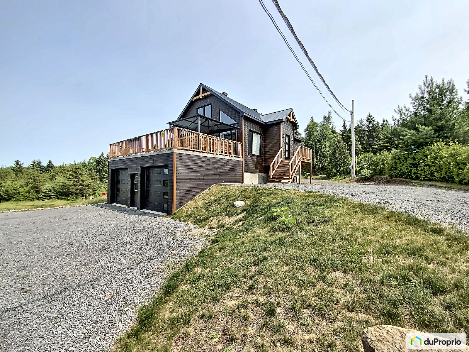 Maison à un étage et demi à vendre La Malbaie 3 chambres 1046852