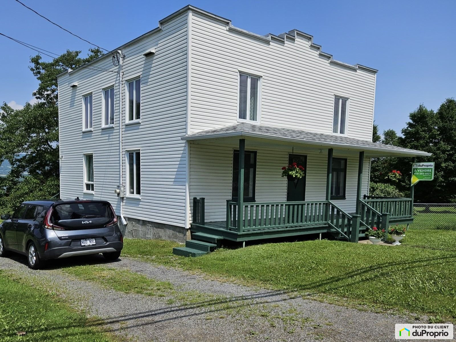 2 Storey for sale Ile d'Orléans (SteFamille) 5 bedrooms 1 bathroom