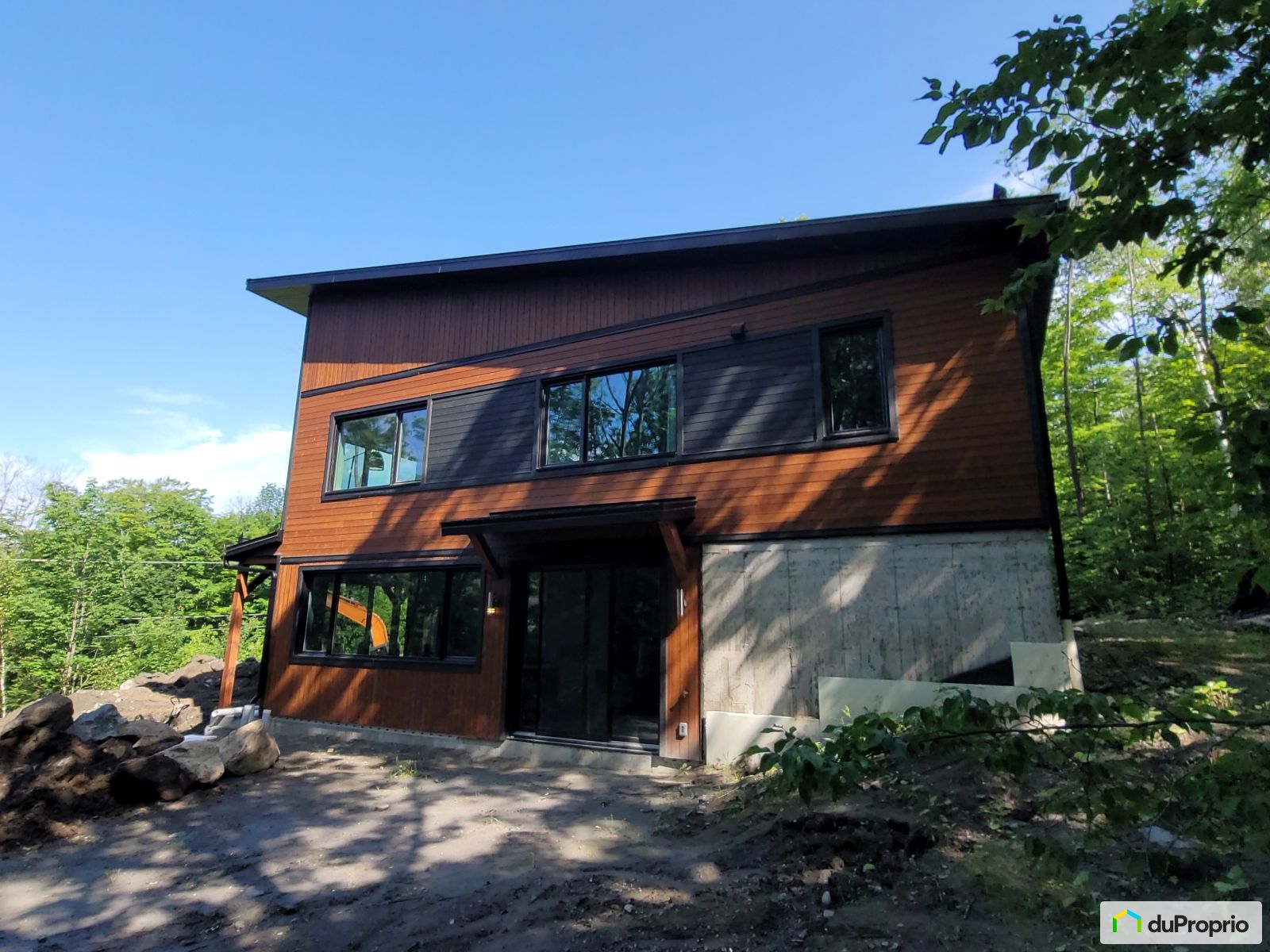 Maison 2 étages neuve à vendre StHippolyte 5 chambres 1031195