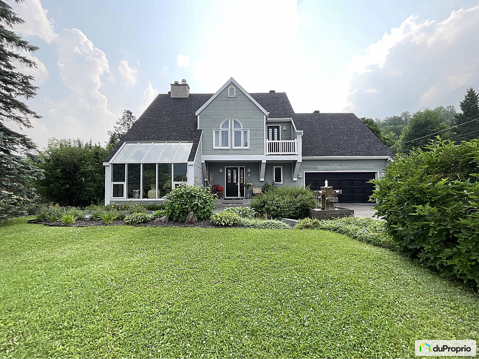 Maison 2 étages à vendre SteBrigitteDeLaval 4 chambres 1035665