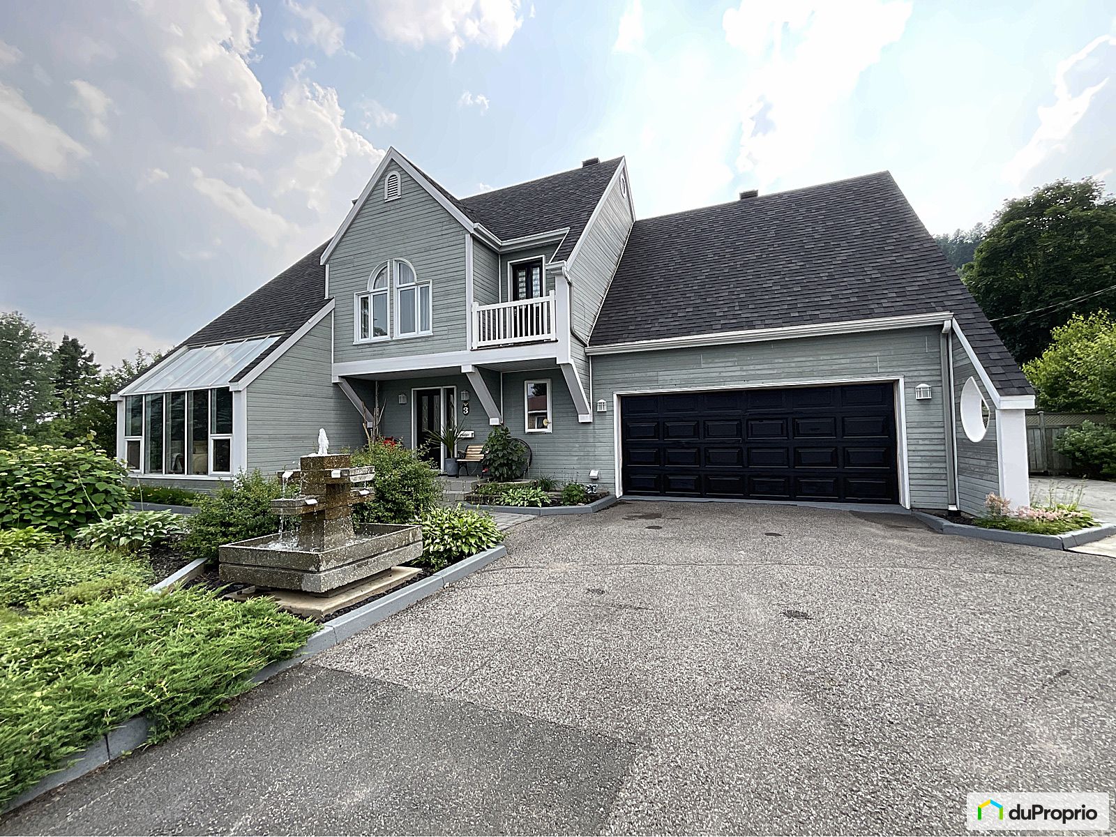 Maison 2 étages à vendre SteBrigitteDeLaval 4 chambres 1035665