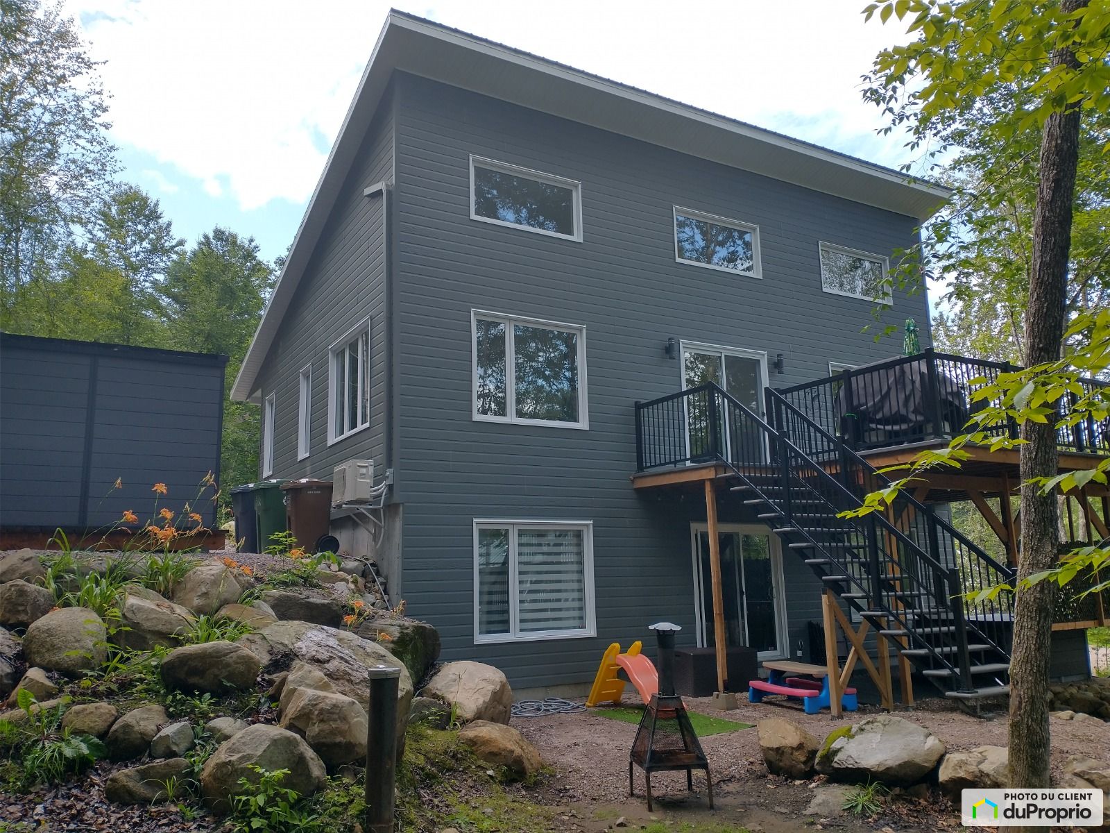 Chalet à vendre StRaymond 4 chambres 2 salles de bain 1041264