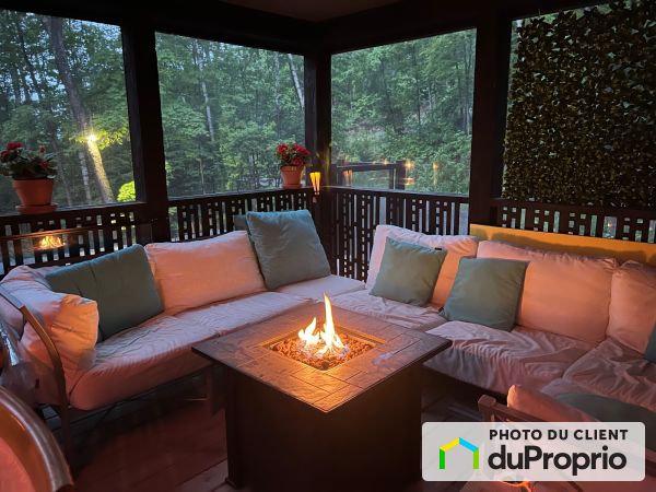 Veranda - 740 montée de l'Adret, Ste-Adèle à vendre