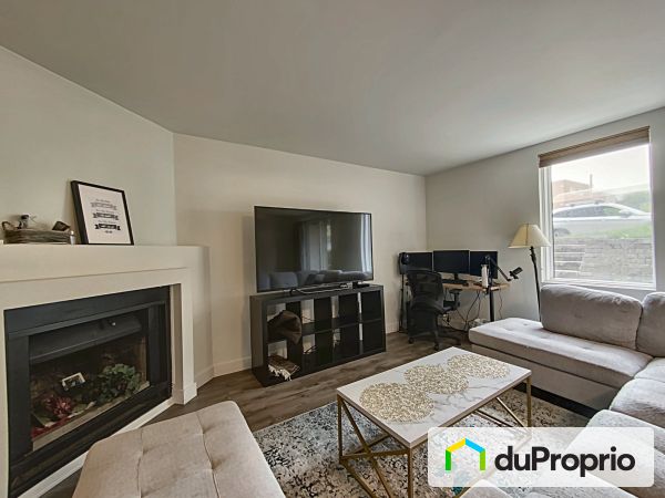 Living Room - 1-1491 rue Notre-Dame Ouest, Ville-Marie (Centre-Ville et Vieux-Montréal) for sale