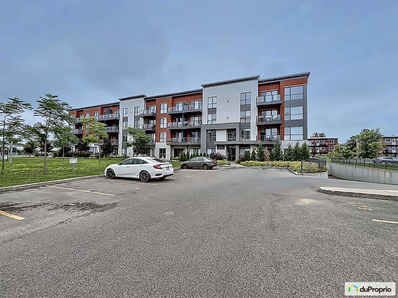 Condo à vendre SteTherese 2 chambres 1 salle de bain 1046972