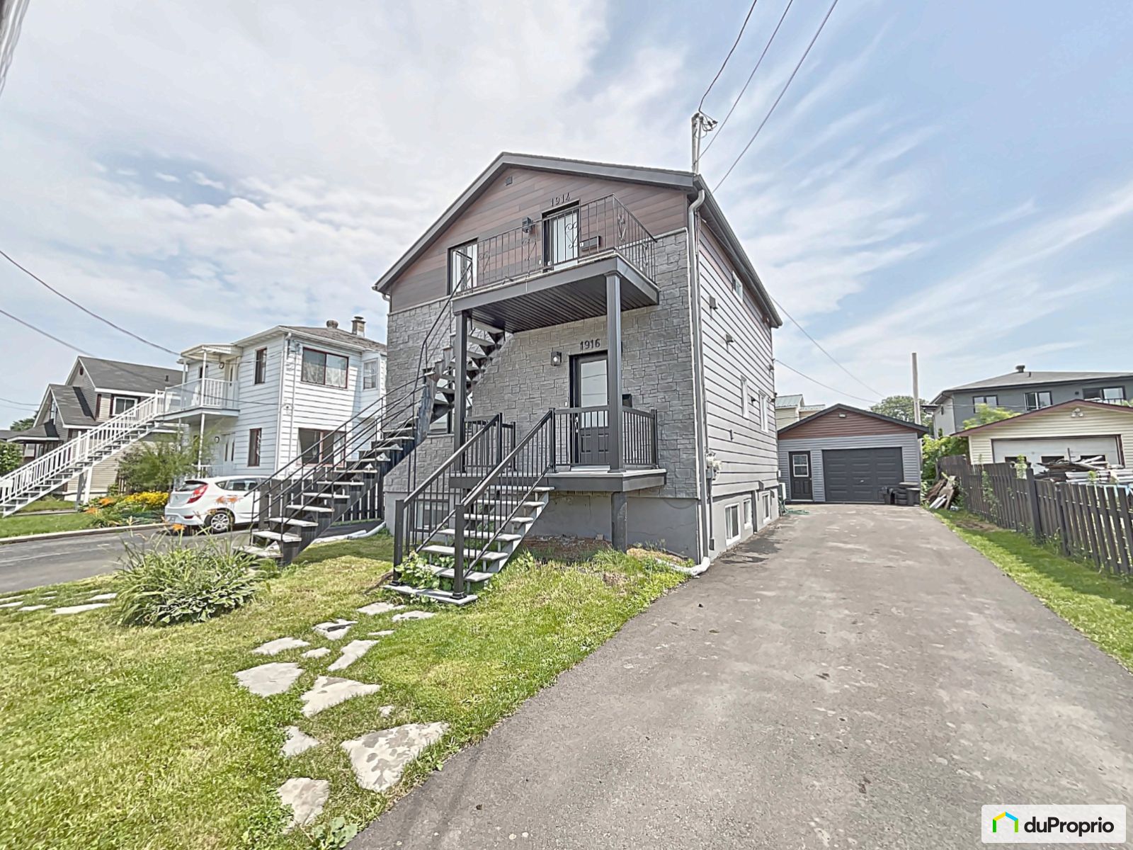 Duplex à vendre Longueuil (StHubert) 4 chambres 2 salles de bain 1047227 Duplex à vendre Longueuil (StHubert) 4 chambres 2 salles de bain 1047227