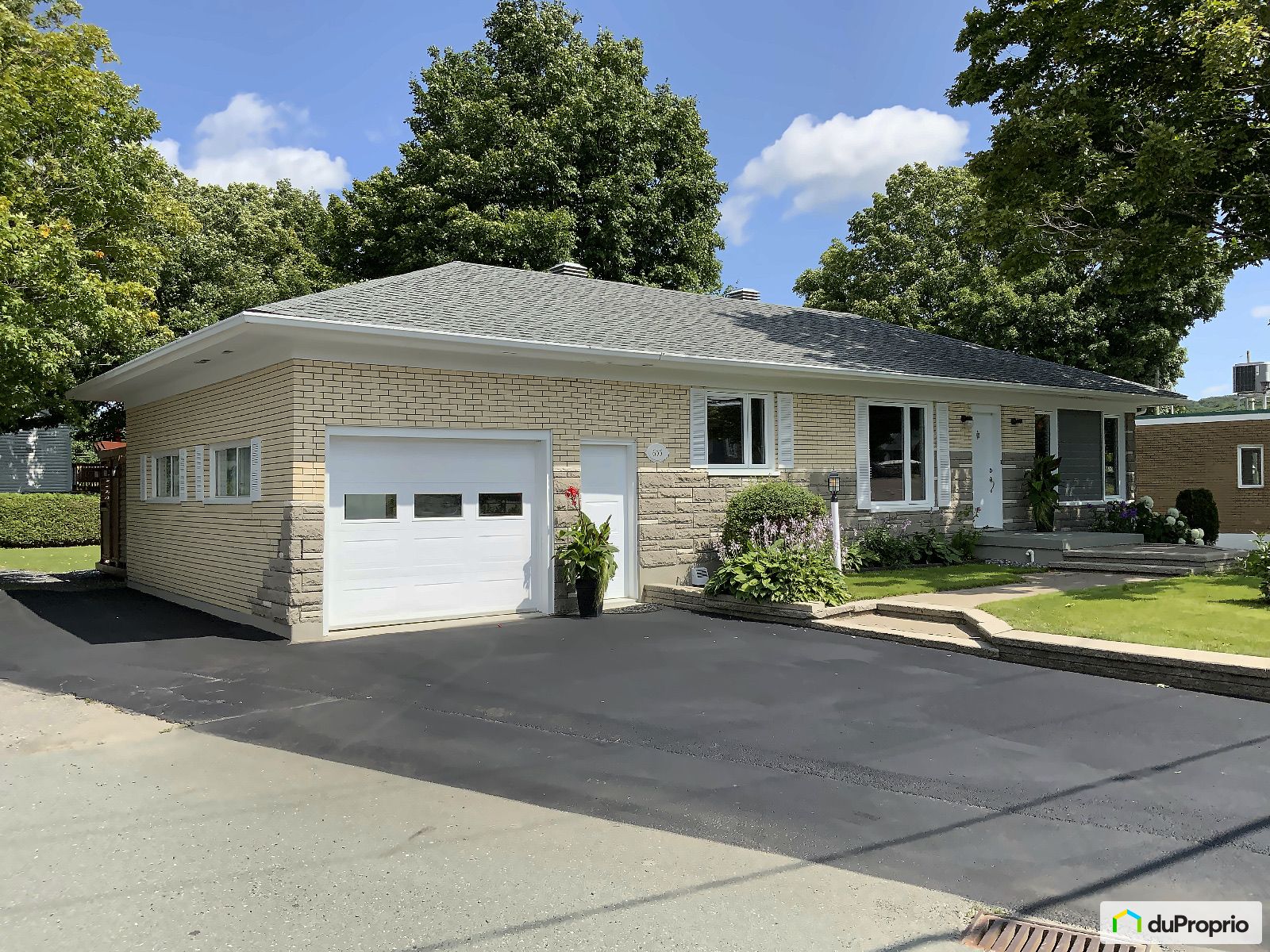 Bungalow à vendre StElzéardeBeauce 4 chambres 2 salles de bain 1047275