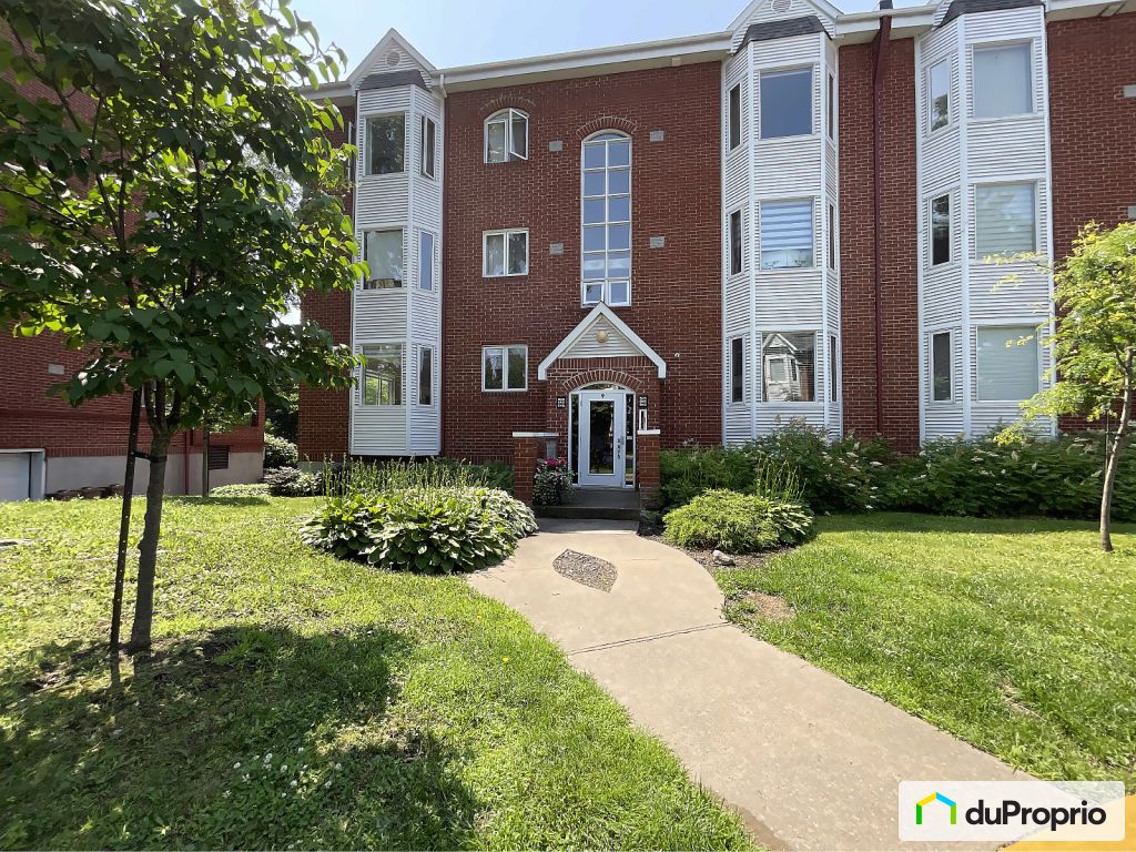 Condos, maisons à vendre, StLambert