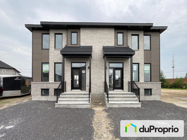 610, rue Georges-Estu, Lavaltrie à vendre
