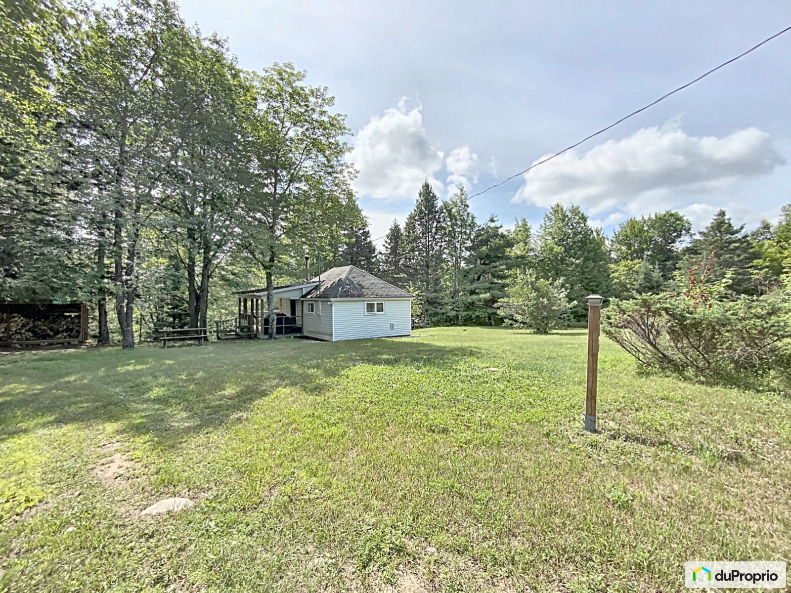 Cottage for sale LacSteMarie 2 bedrooms 1 bathroom 1048148