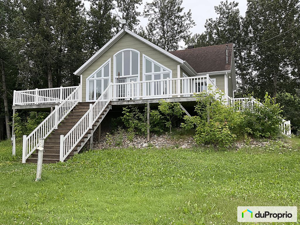 Maisons à vendre, Chambord