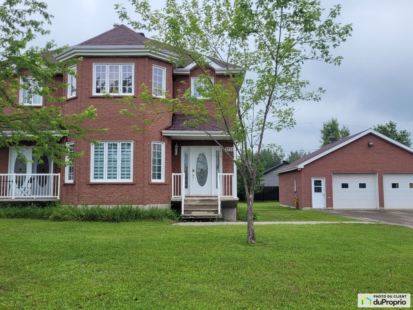 Maison 2 étages à vendre Jonquière (Shipshaw) 4 chambres 1048440