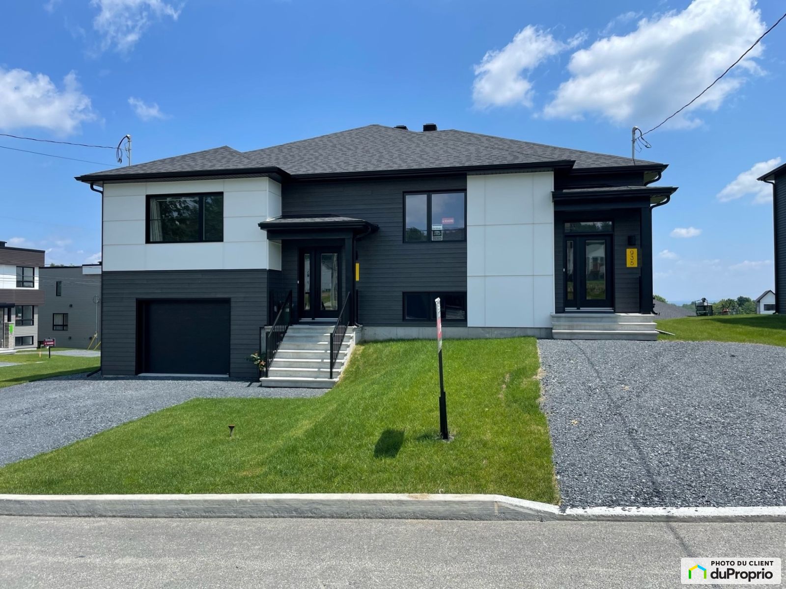 Jumelé neuf à vendre Sherbrooke (MontBellevue) 1 chambre 1048482