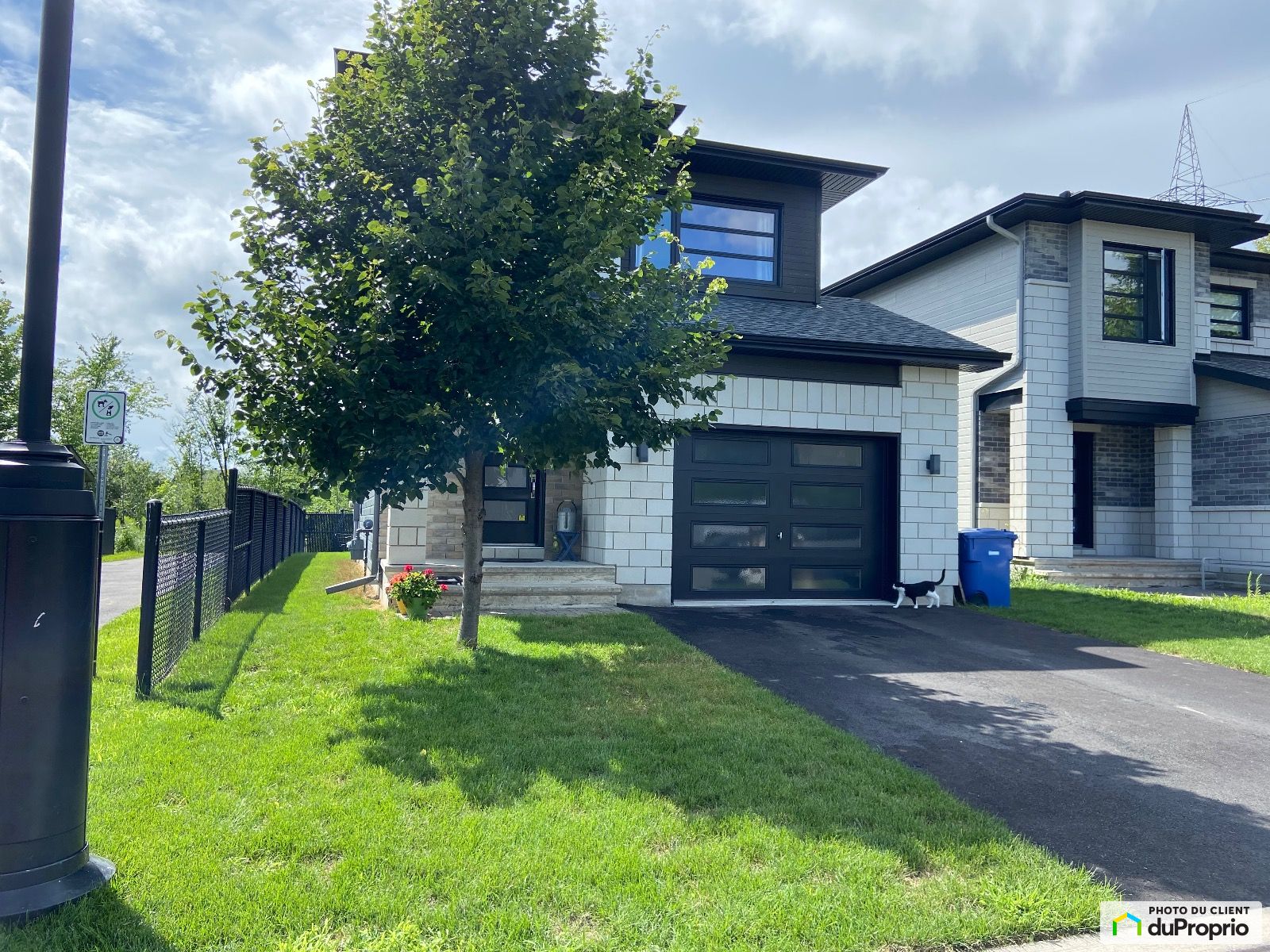 Maison 2 étages à vendre Gatineau (Hull) 3 chambres 2 salles de bain