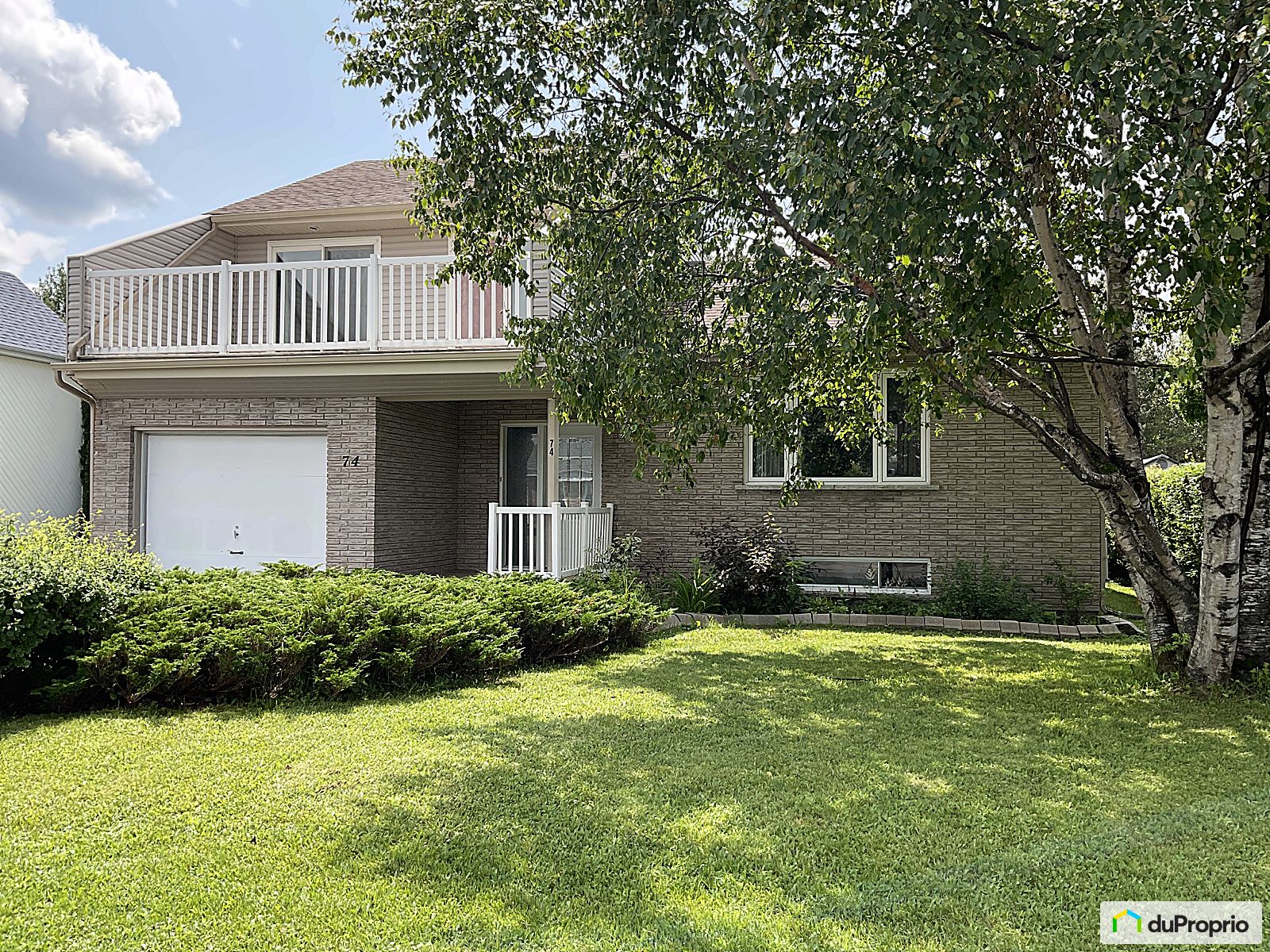 Maison à paliers multiples à vendre StAmbroise 4 chambres 1048836