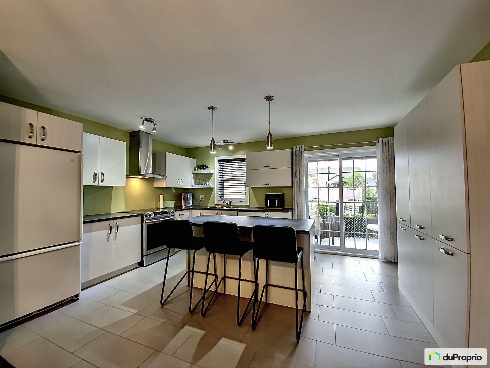 683 Rue Des Grands Vents — photo 3