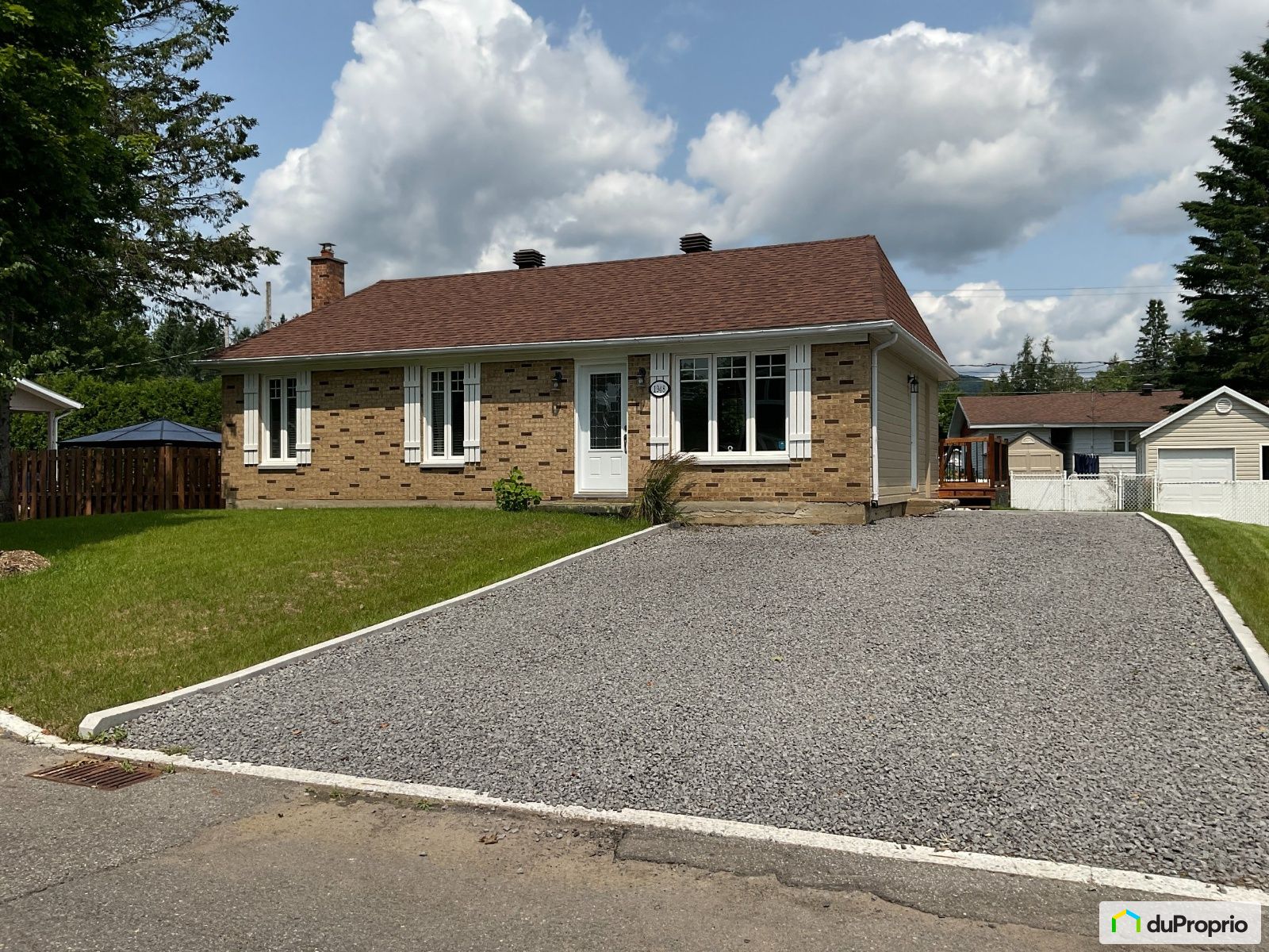 Bungalow à vendre ValBélair 3 chambres 2 salles de bain 1048995