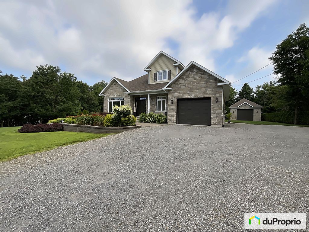 Maisons à vendre, SteCécileDeMilton