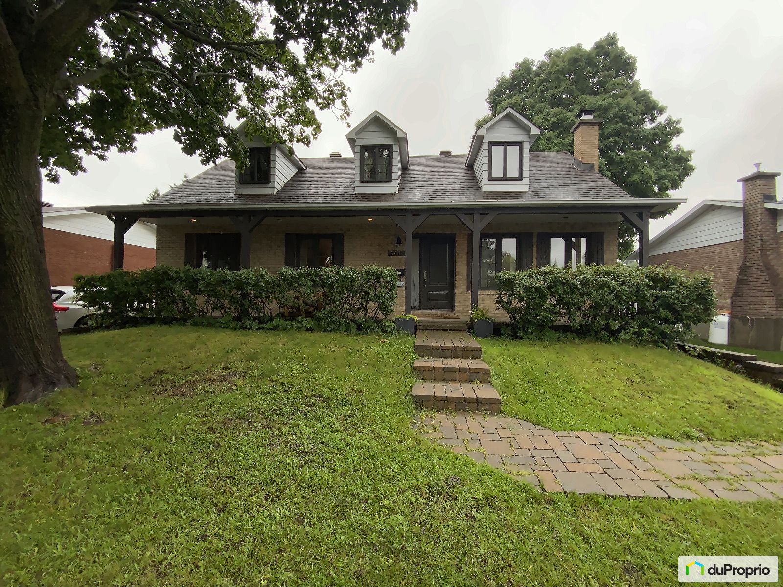 Bungalow à vendre Brossard 3 chambres 2 salles de bain 1049663