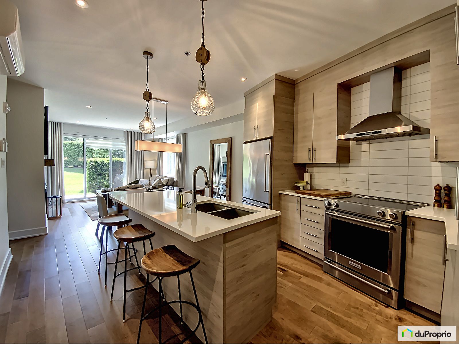 Condominium for sale StSauveur 2 bedrooms 1 bathroom 1050205
