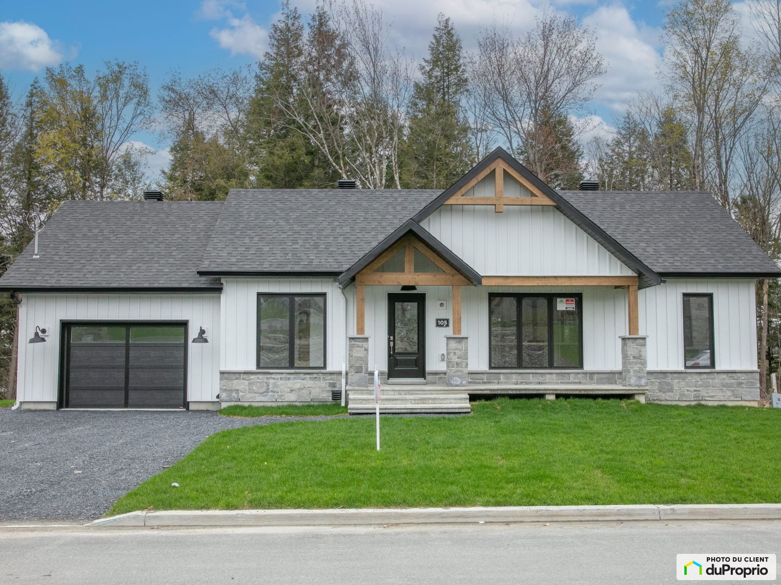 New Bungalow for sale Waterloo 4 bedrooms 2 bathrooms 1022992