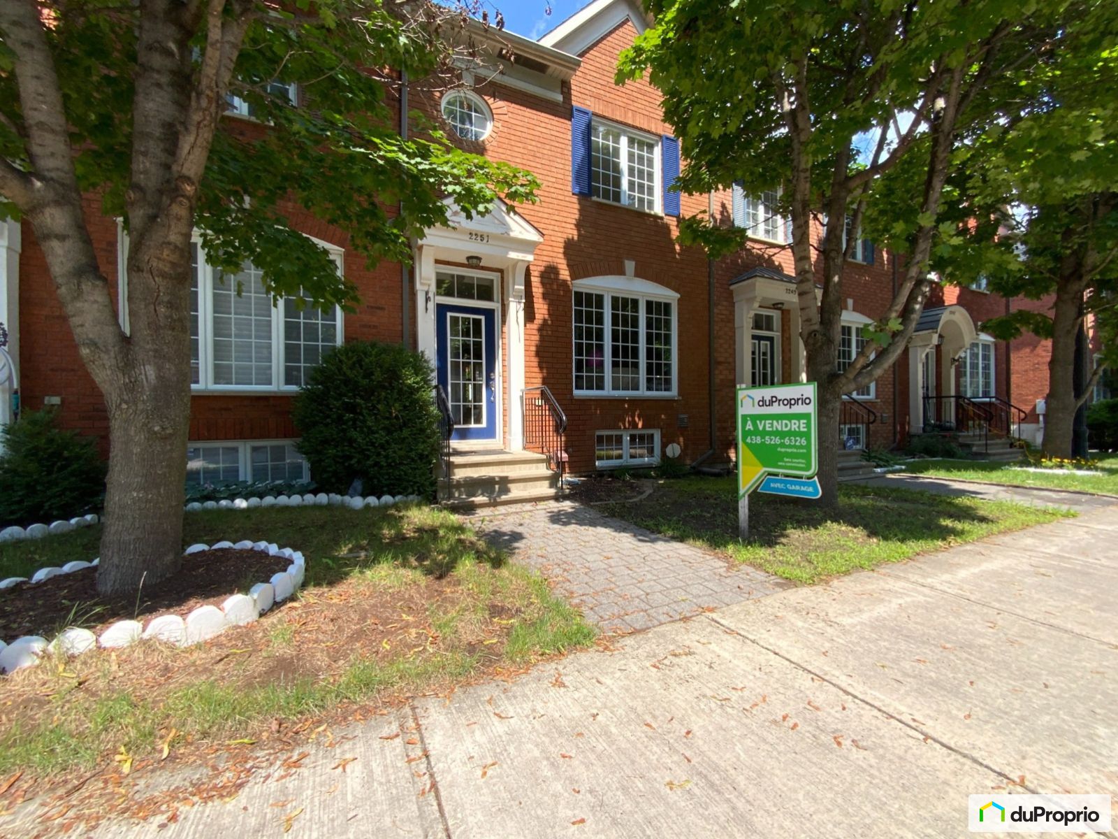 Townhouse for sale SaintLaurent 2 bedrooms 1 bathroom 1038945