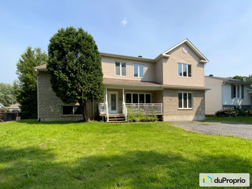 Maisons à vendre, Chambly