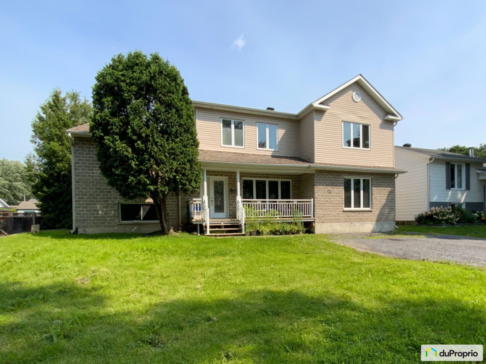 Maison bigénération à vendre Chambly 6 chambres 2 salles de bain 1041815