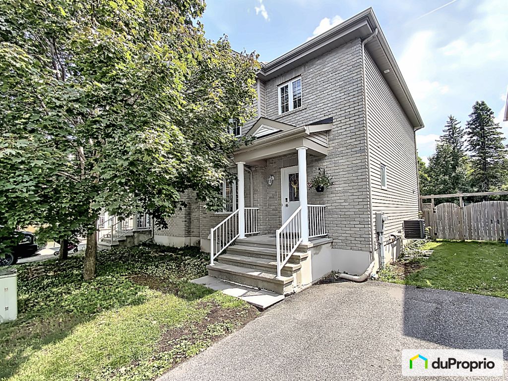 Jumelé à vendre Gatineau (Aylmer) 4 chambres 2 salles de bain 1049928