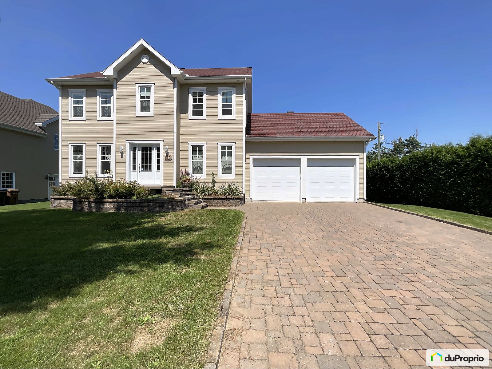 Maison 2 étages à vendre TroisRivières (TroisRivières) 4 chambres