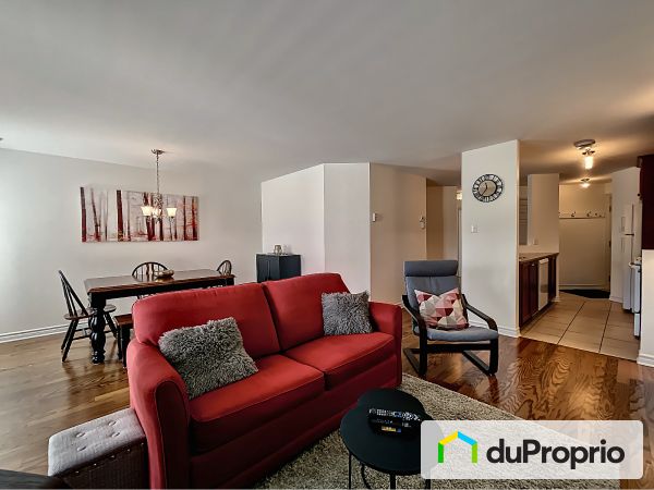 D-62 rue Desjardins, Magog for sale