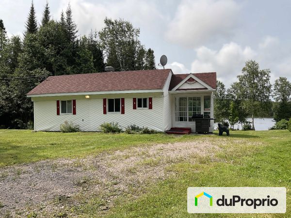 5, Lac des curés, Hébertville à vendre
