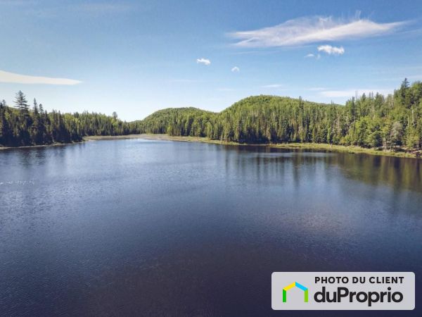  rue du Randonneur, Ste-Marguerite-Du-Lac-Masson for sale
