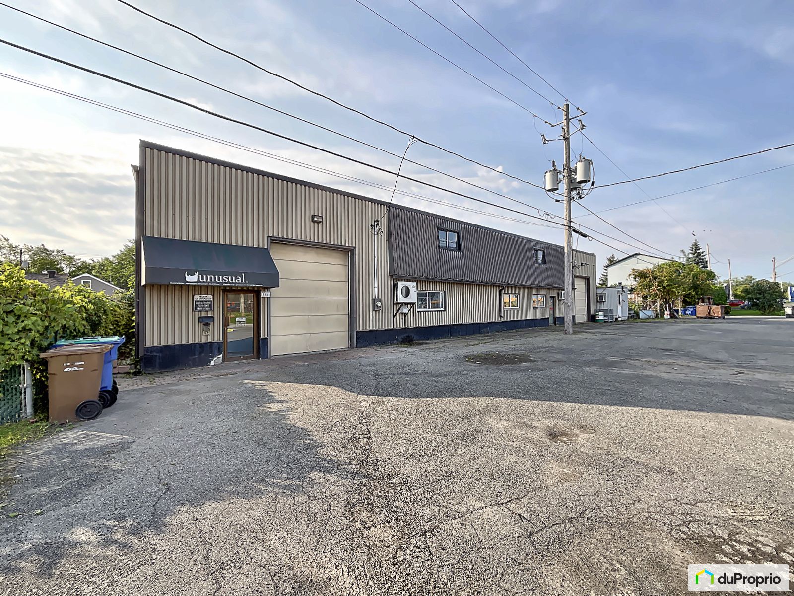 Industrial building for sale Salaberry-De-Valleyfield
