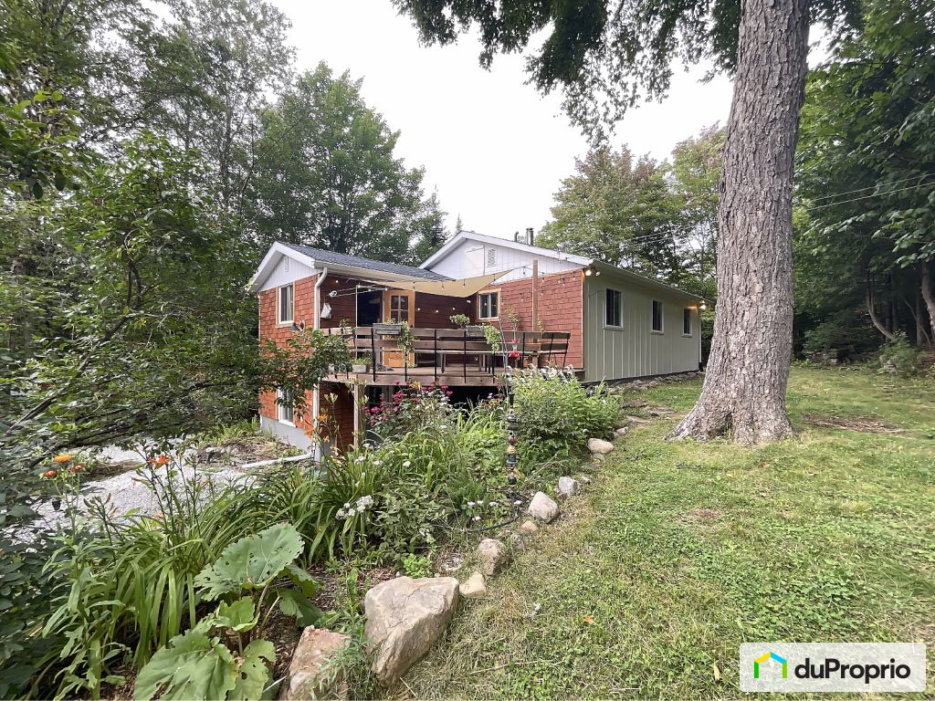 Houses for sale in StAdolpheD'Howard, Real Estate DuProprio