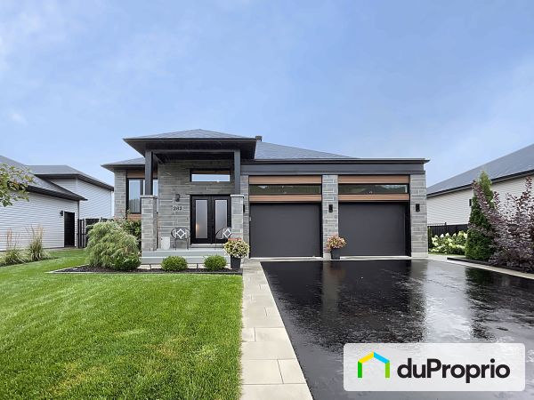262, avenue du Littoral, St-Paul à vendre