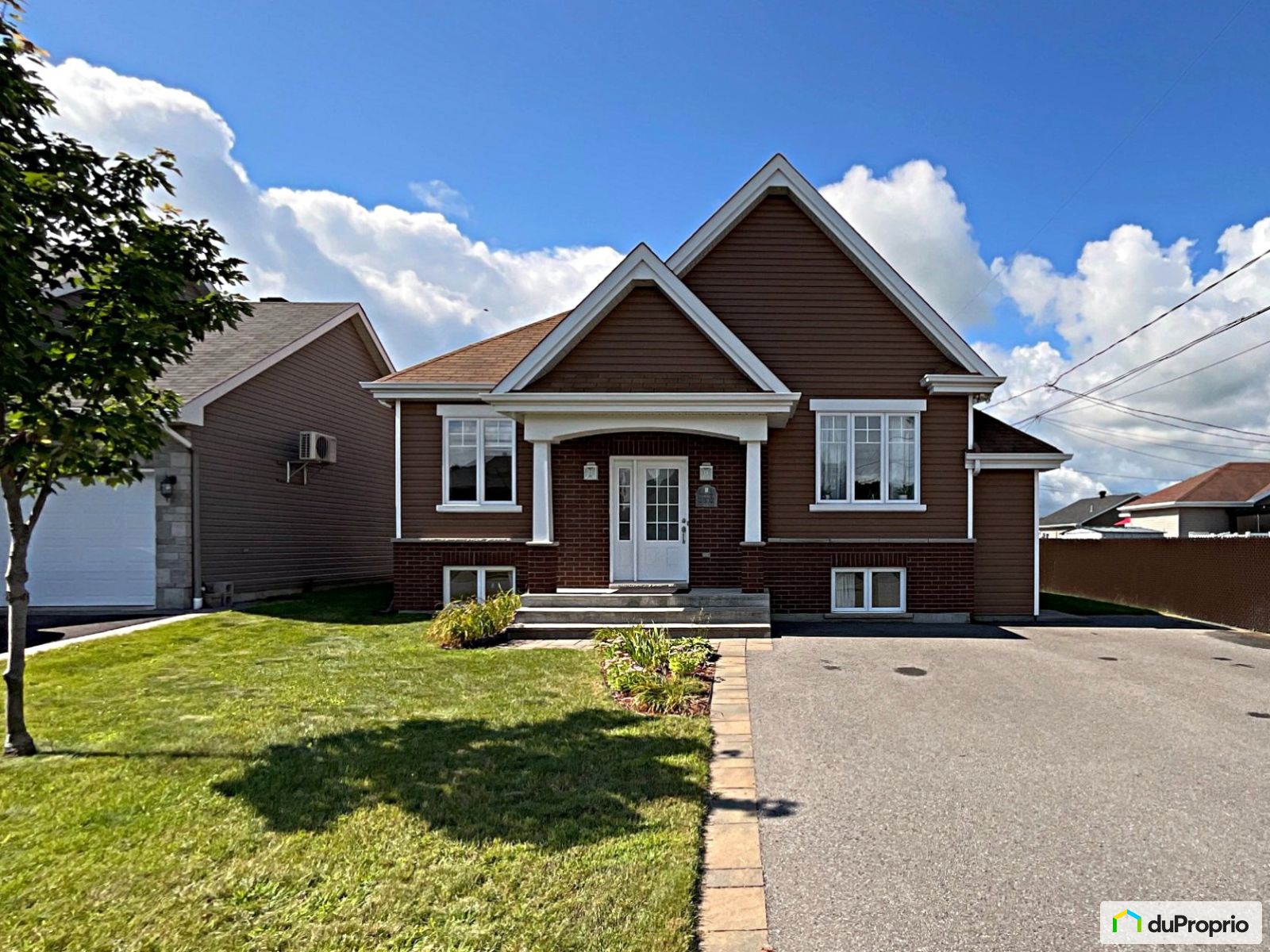 Maison bigénération à vendre L'Assomption 4 chambres 1052493