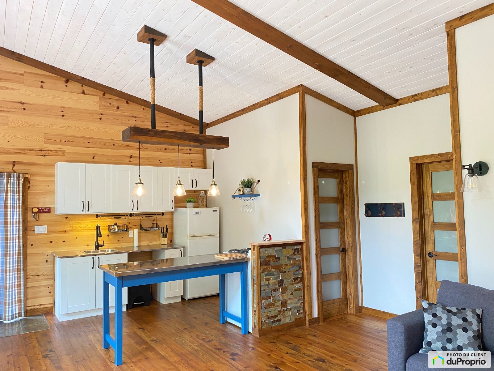 Chalet à vendre StPierreDeLamy 2 chambres 1 salle de bain 1052684