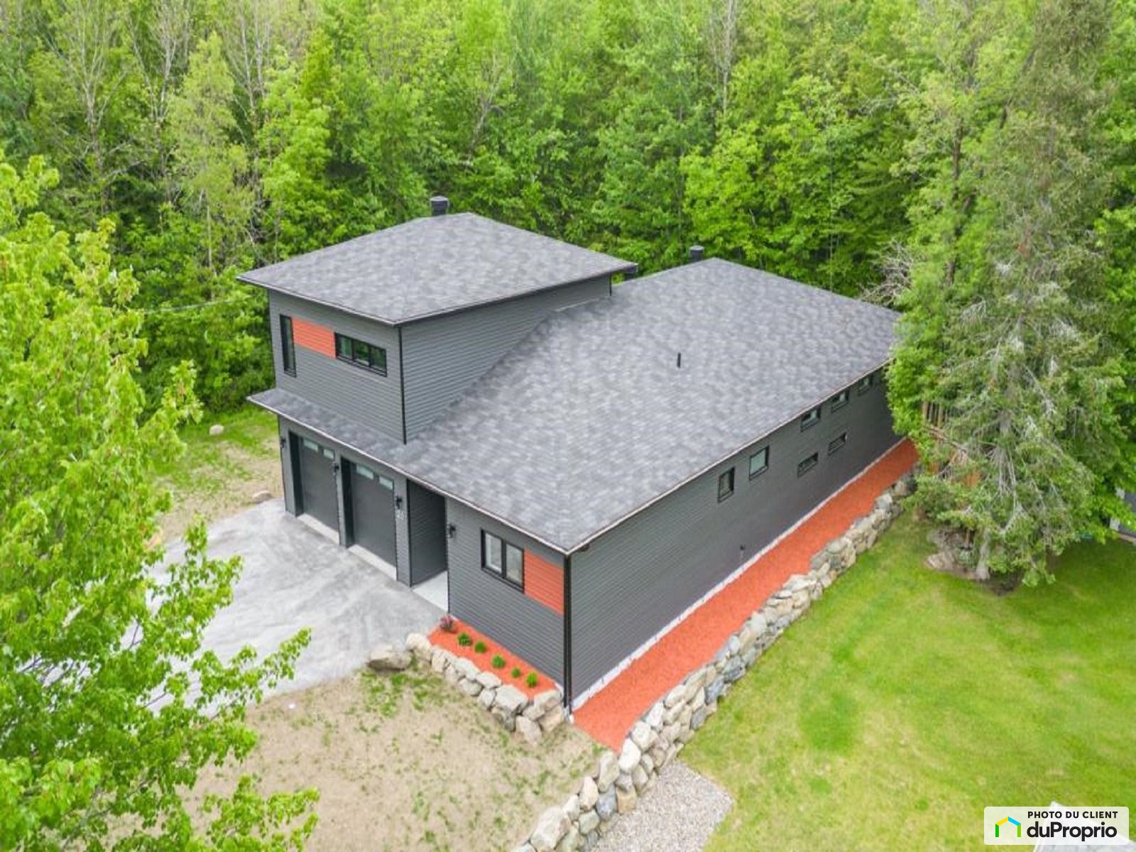 Maison à un étage et demi à vendre LacBrome (Knowlton) 4 chambres 1011436