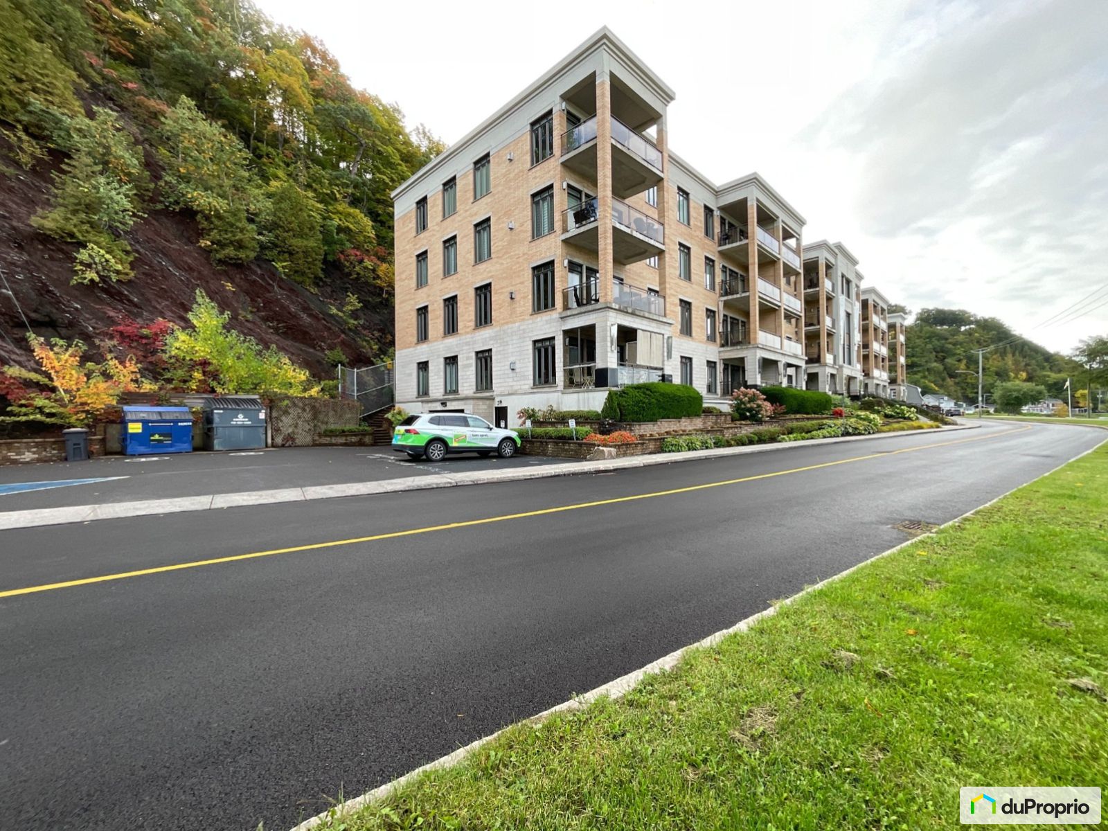 404 4902 Rue Saint Laurent — photo 1