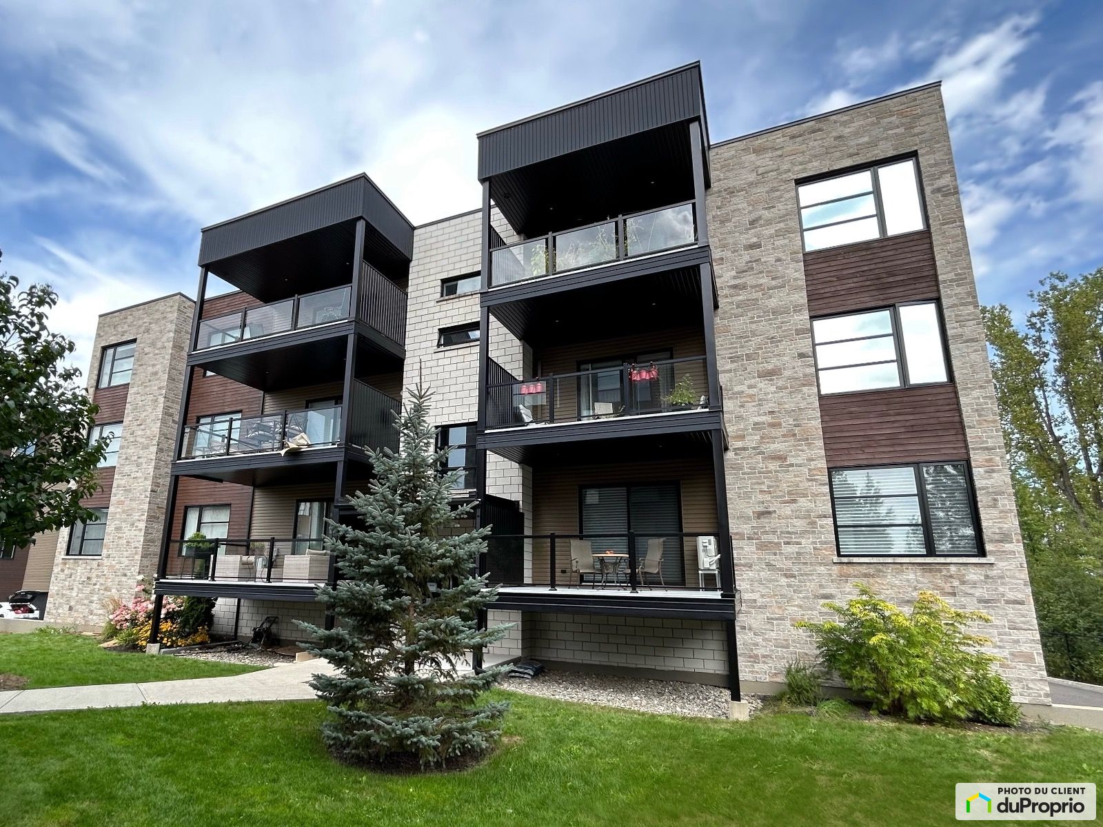 Condo à vendre Granby 2 chambres 2 salles de bain 1042104